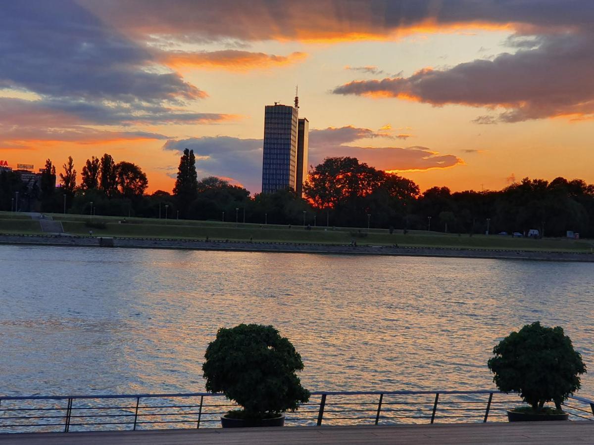 شقة Beograd Na Vodi - BW Vista Luxury المظهر الخارجي الصورة